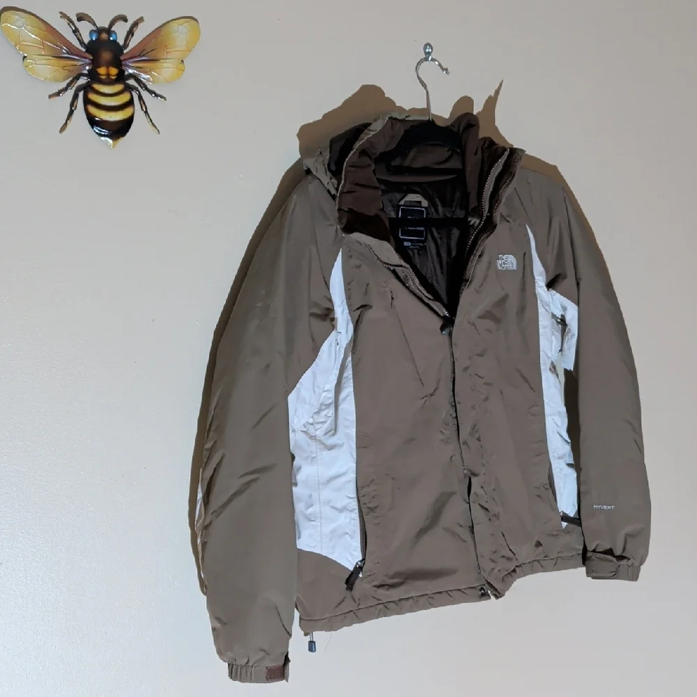 The North Face Taupe Jacket with White Side Panels - Picture 4 of 14